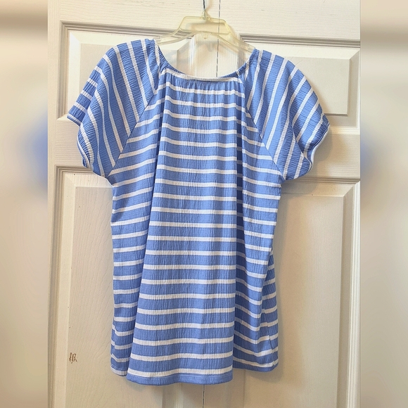 JB DIFFUSION, XL, Woman's NWOT, Light Blue Striped Top - Picture 7 of 7